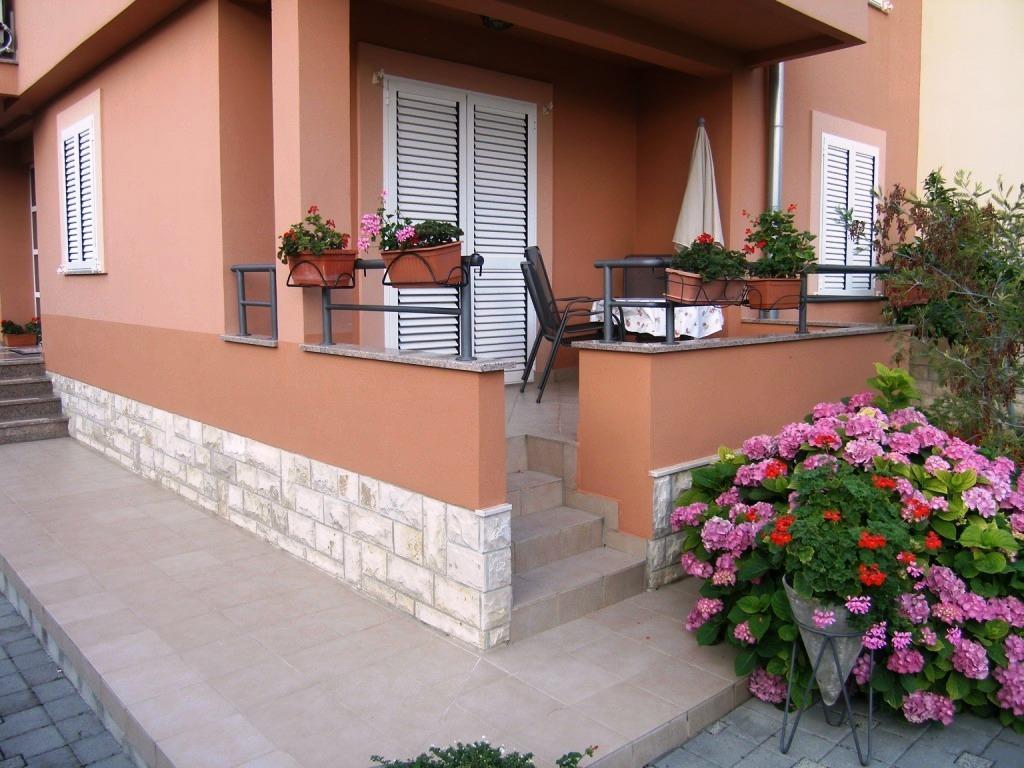 Apartments Juran Sukošan Екстериор снимка